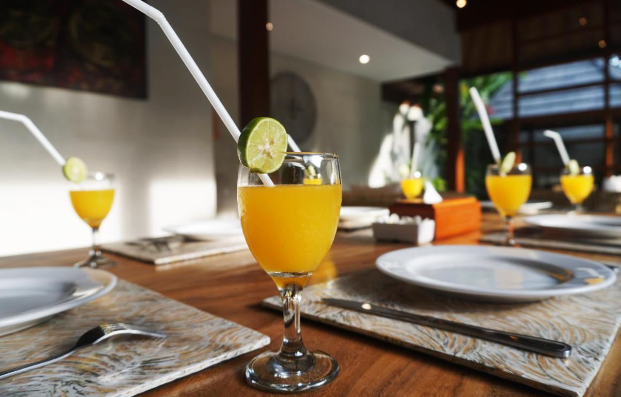 Nil Villa Seminyak Buitenkant foto