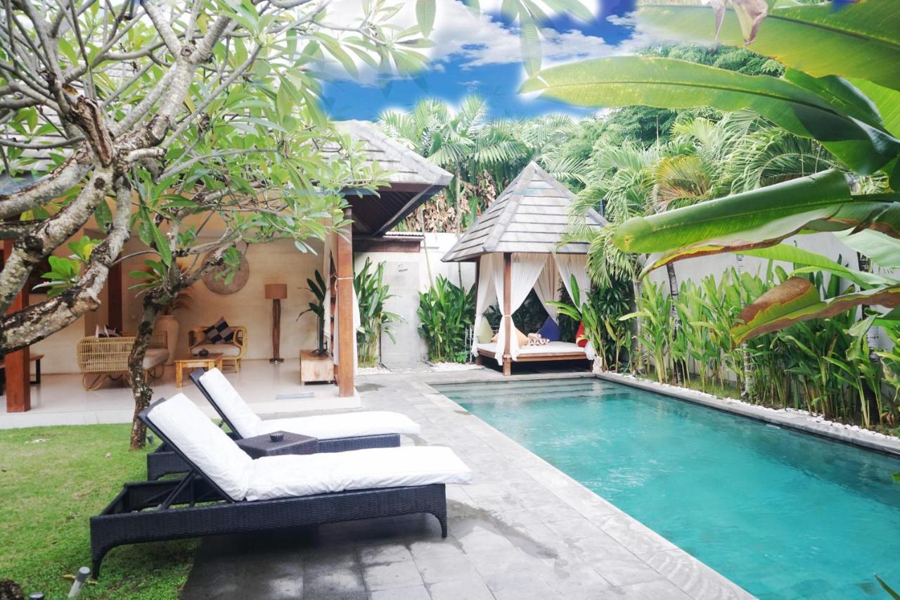 Nil Villa Seminyak Buitenkant foto