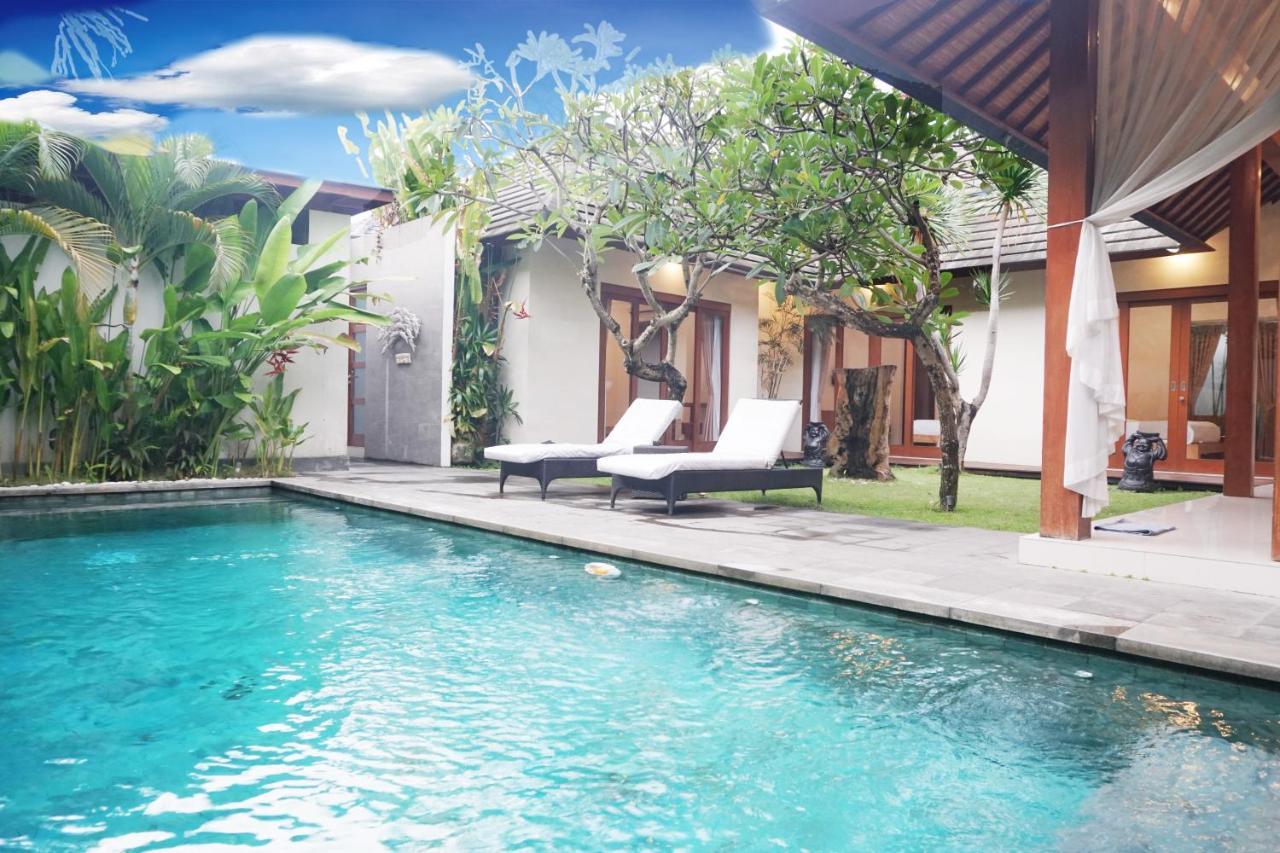 Nil Villa Seminyak Buitenkant foto
