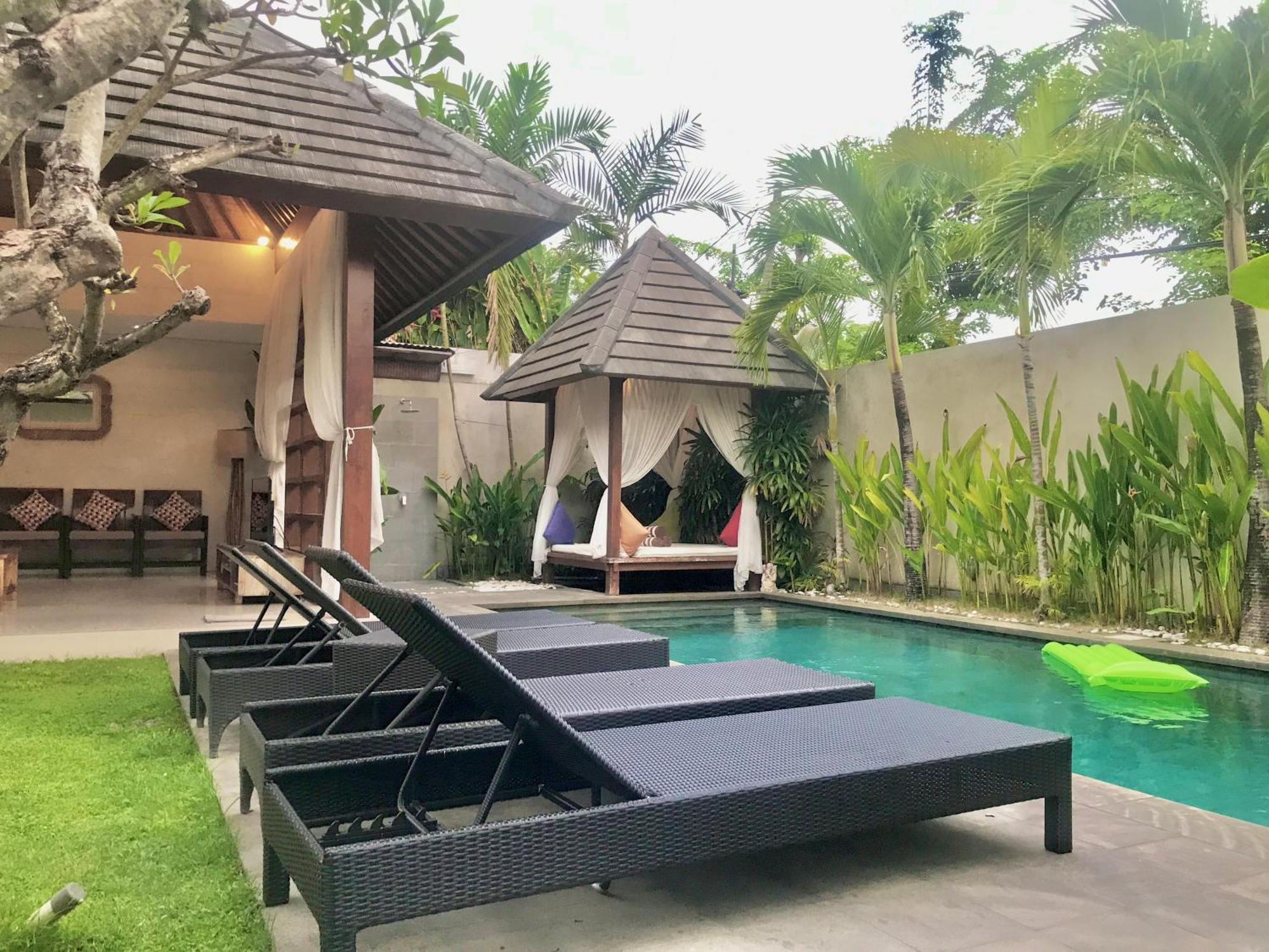 Nil Villa Seminyak Buitenkant foto
