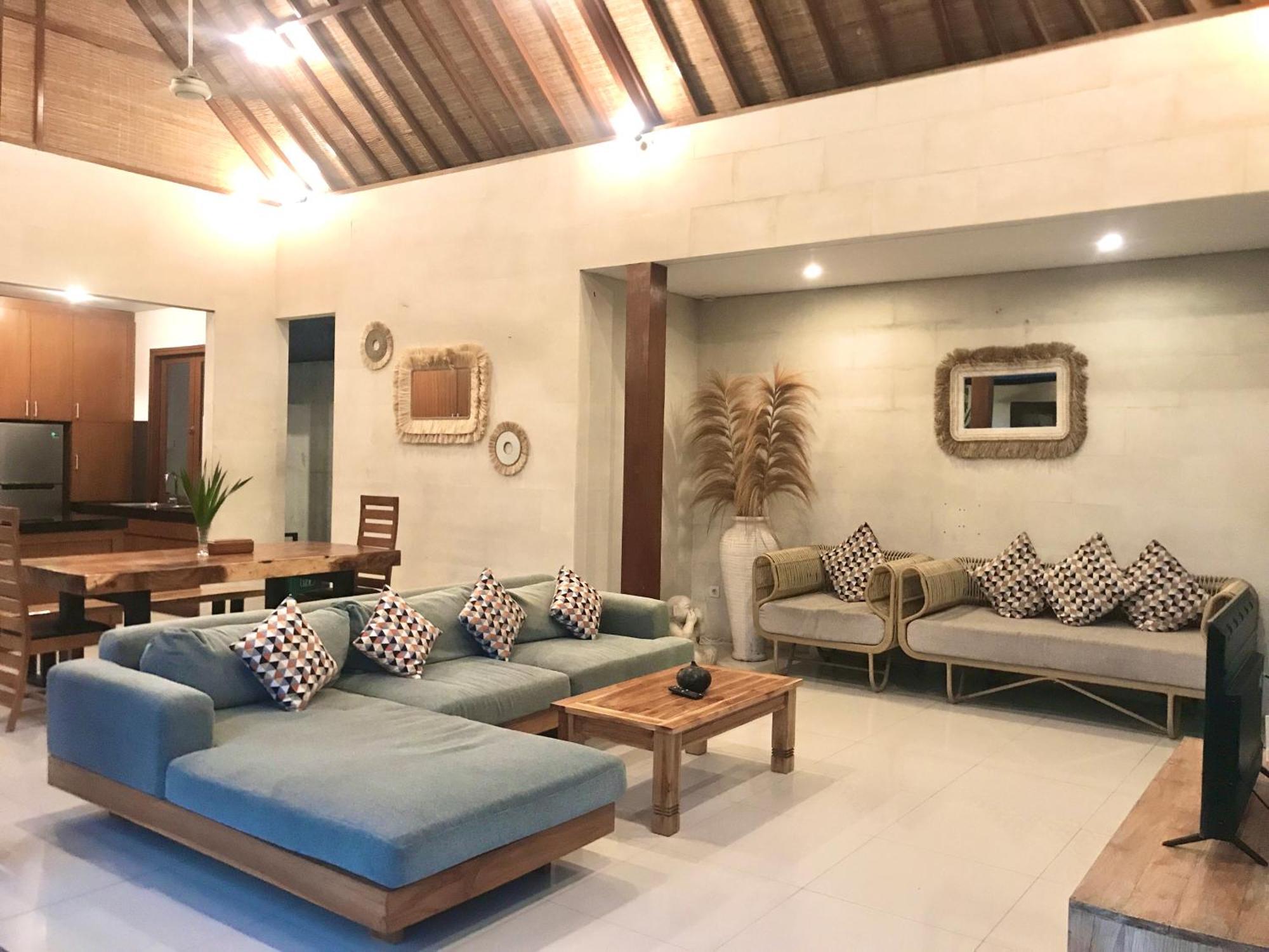 Nil Villa Seminyak Buitenkant foto