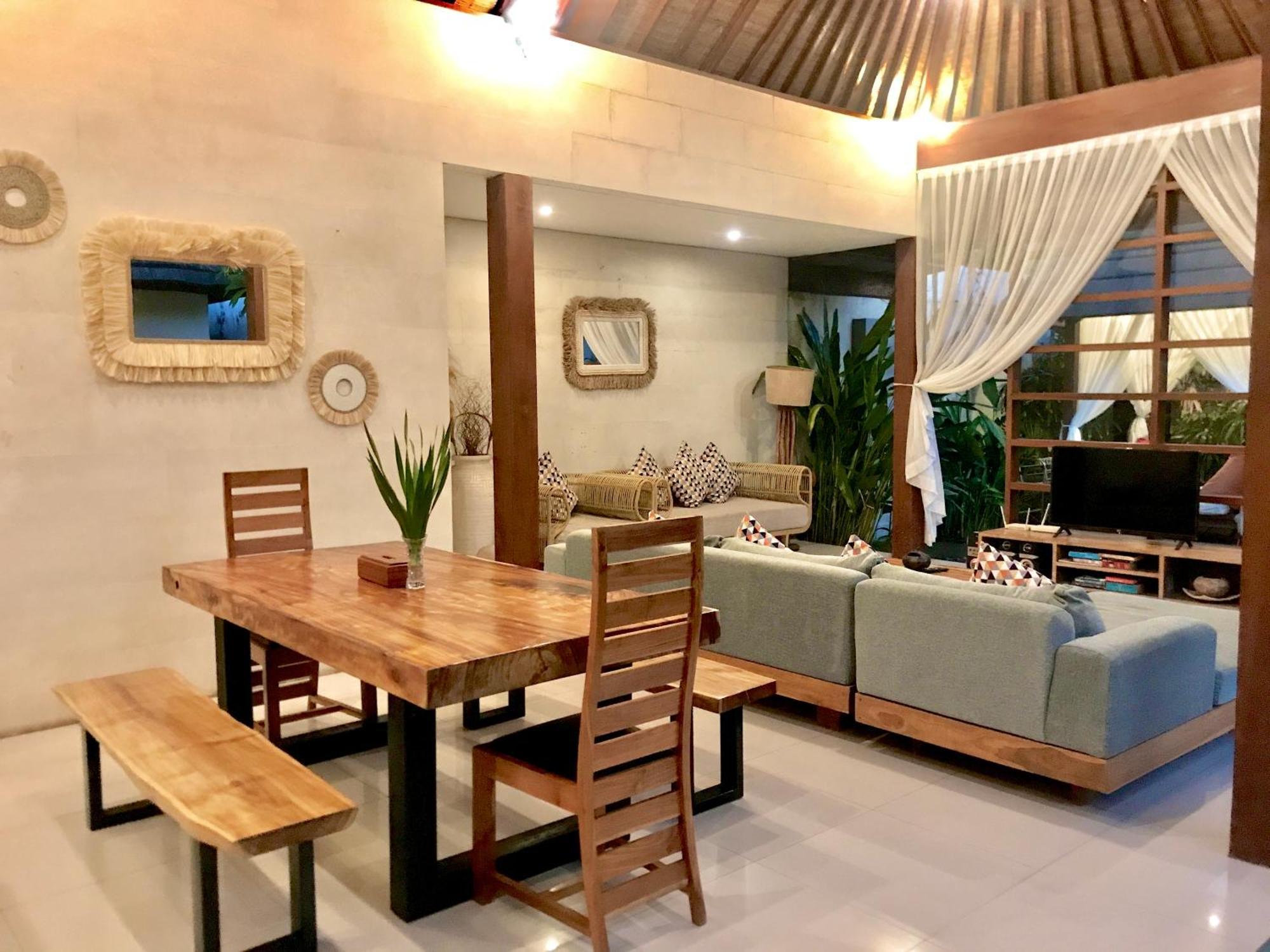 Nil Villa Seminyak Buitenkant foto