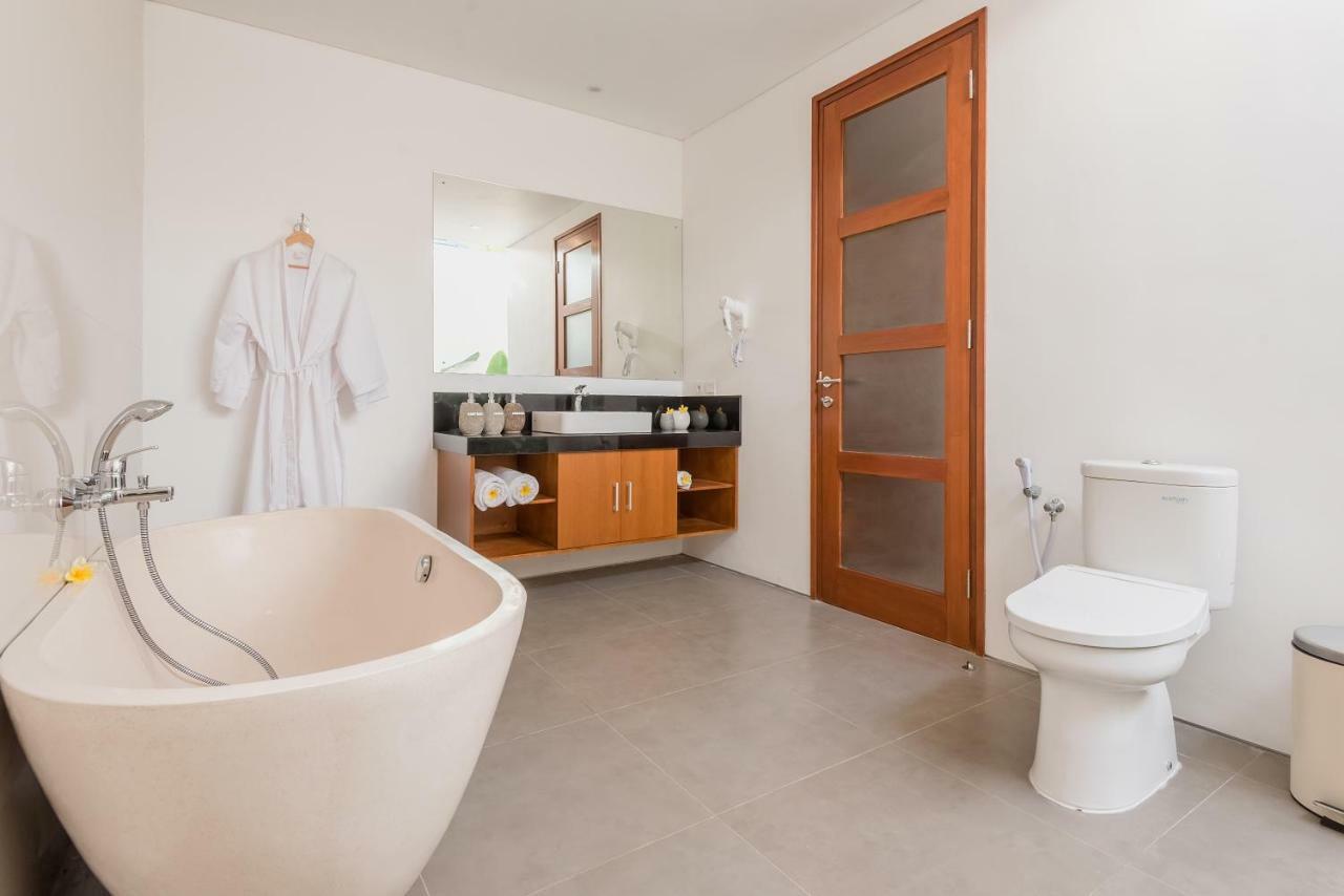 Nil Villa Seminyak Buitenkant foto
