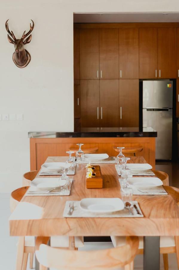 Nil Villa Seminyak Buitenkant foto