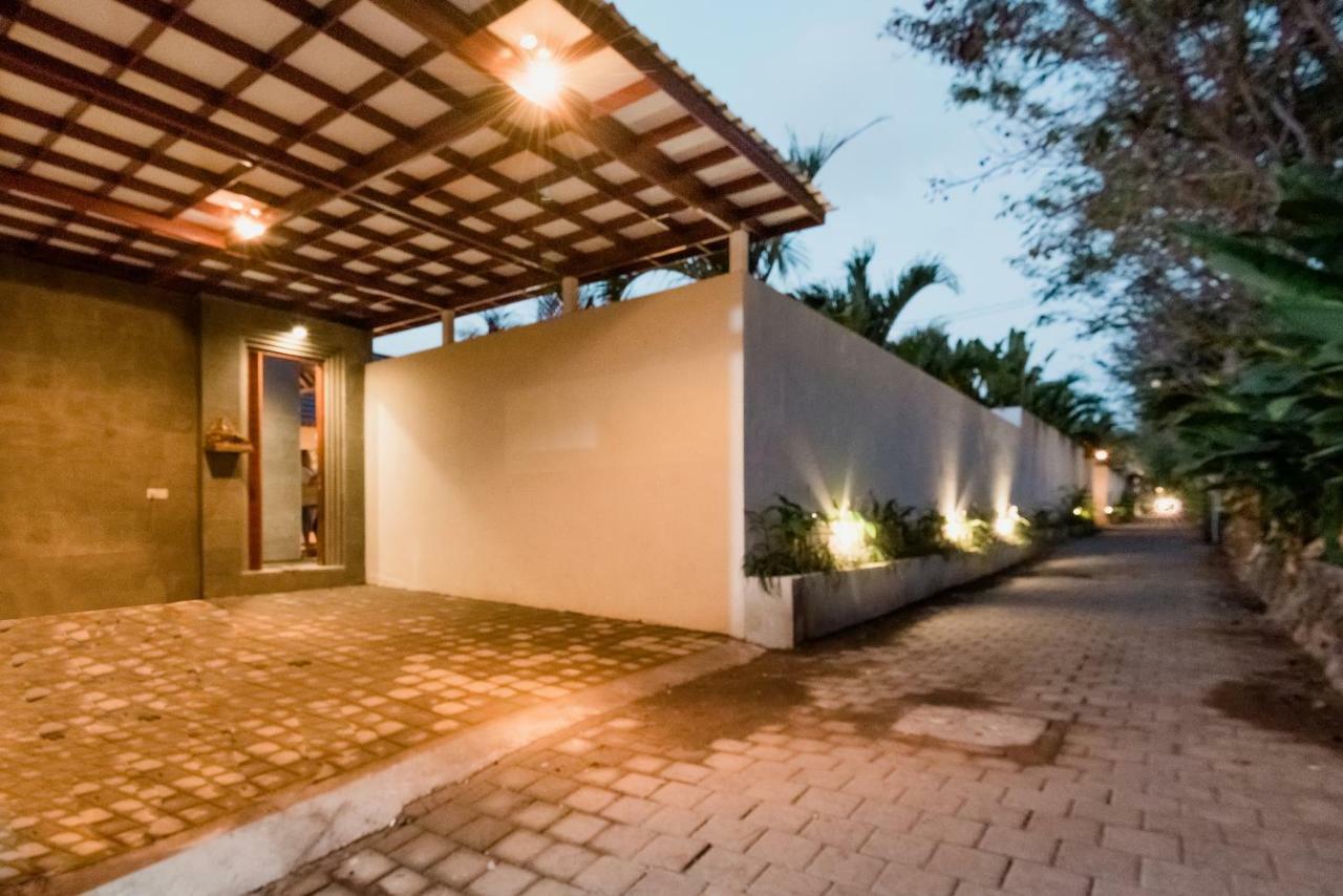 Nil Villa Seminyak Buitenkant foto